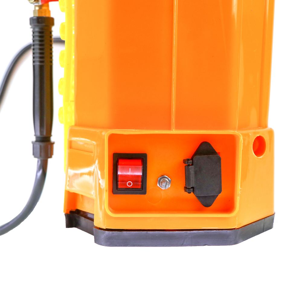 Bình xịt thuốc sâu chạy ắc quy ARWA AW-180B