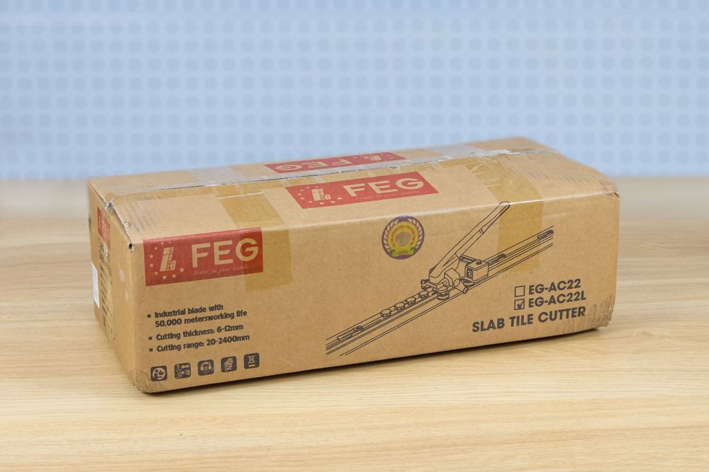 Đầu cắt gạch bàn (có Laze) FEG EG-AC22L