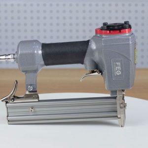 Máy bắn đinh T chạy hơi FEG EG-F30G