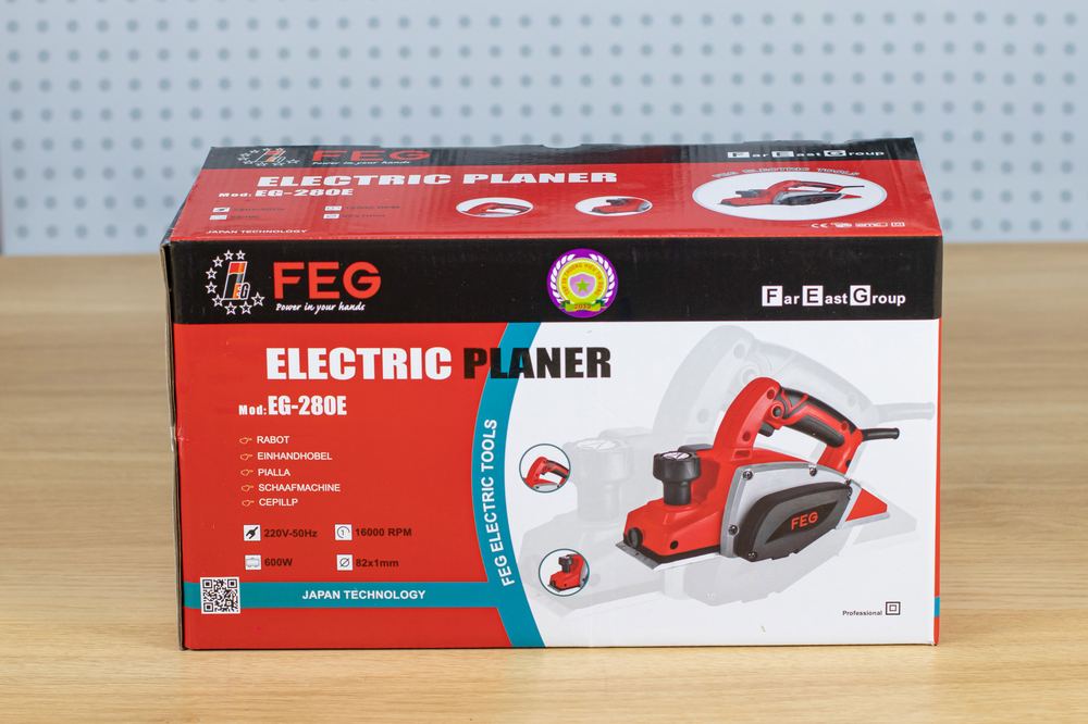 Máy bào FEG EG-280E