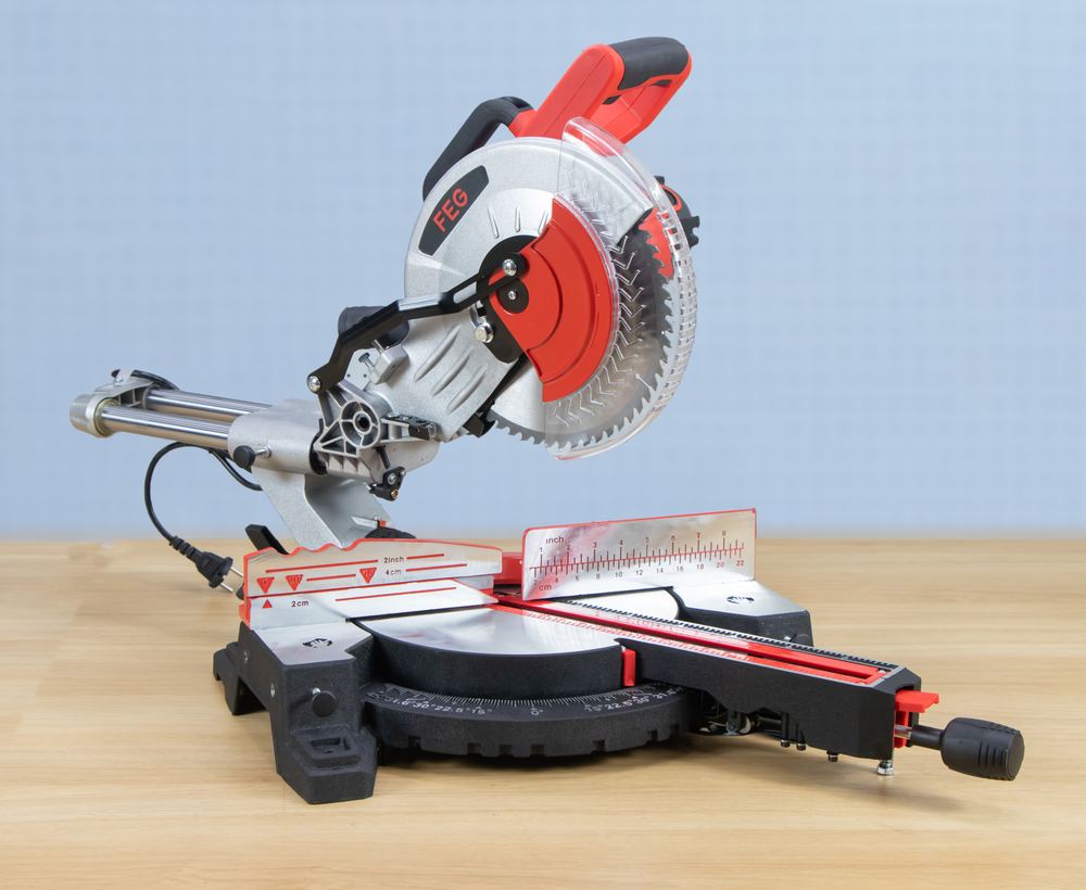 Máy cắt góc nghiêng cổ trượt (nhôm, gỗ) FEG EG-1226L