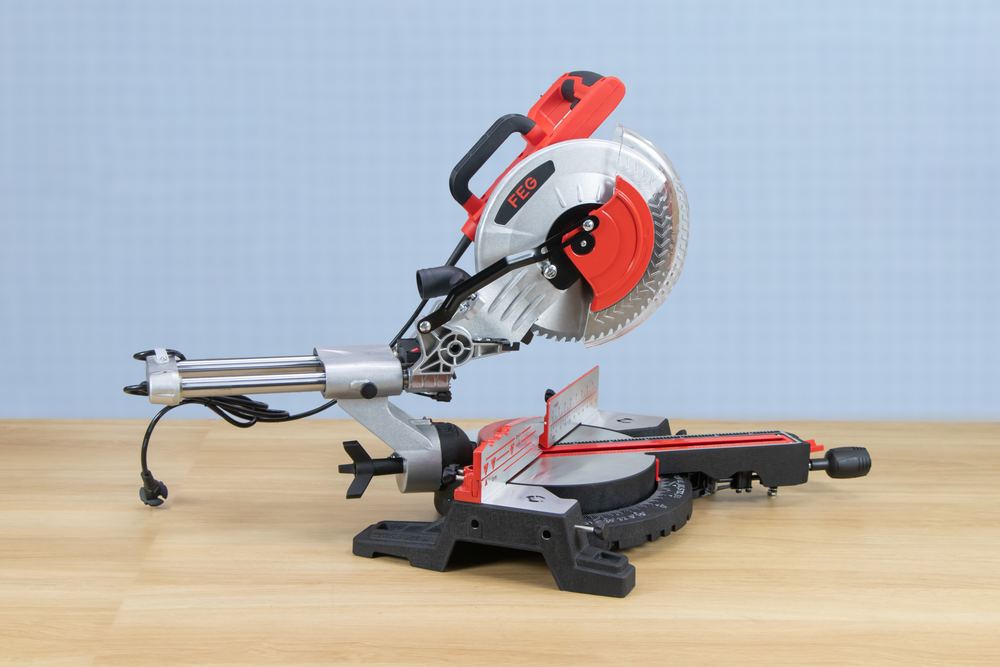 Máy cắt góc nghiêng cổ trượt (nhôm, gỗ) FEG EG-1226L