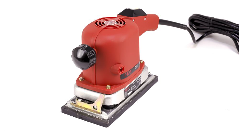 Máy chà nhám mô tơ FEG EG-388